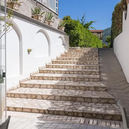 神圣海岸酒店 农家乐 *